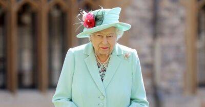 Королева Елизавета пропустит тронную речь из-за "проблем с мобильностью". Вместо нее речь зачитает принц Чарльз