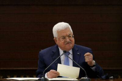 Махмуд Аббас угрожает разрывом отношений с Израилем