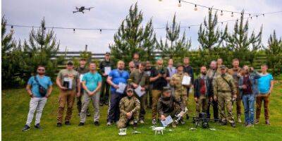 Война дронов. Как украинских разведчиков и артиллеристов учат пользоваться беспилотниками