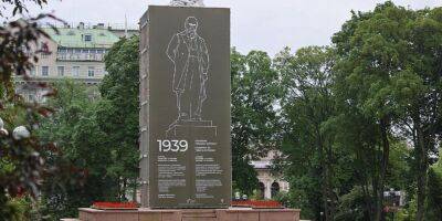 Памятник Шевченко в центре Киева защитили по проекту архитектурного бюро Славы Балбека