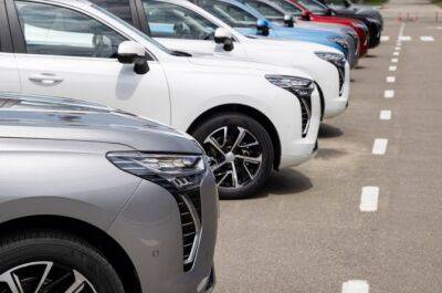 В мае шесть брендов повысили цены на автомобили, а один – понизил