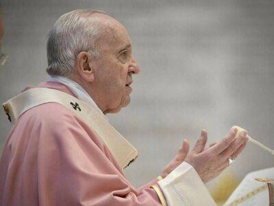 «Базовый продукт»: папа Римский призвал не использовать зерно как оружие