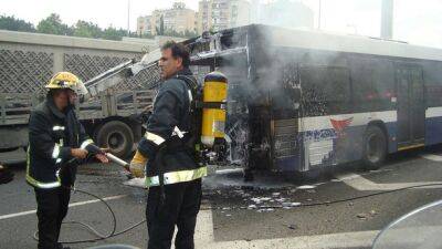 18 автобусов сгорели на центральной автобусной станции в Цфате