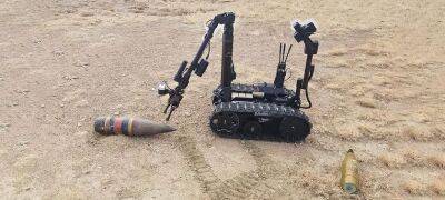 Україна отримає від британської компанії 10 роботів-саперів TALON