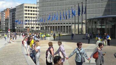 Демонстранты в Брюсселе призвали предоставить Украине статус страны-кандидата в ЕС