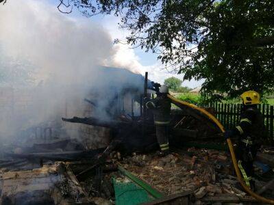 На Харьковщине за сутки произошло семь пожаров, вызванных вражескими обстрелами — ГСЧС