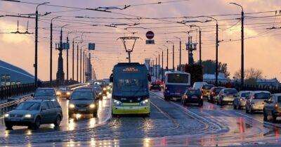 Rīgas satiksme инвестирует несколько миллионов евро в реновацию трамвайной и троллейбусной инфраструктуры - rus.delfi.lv - Рига - Латвия