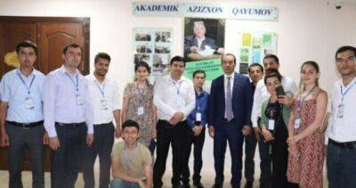 15 учителей и преподавателей сферы культуры Таджикистана совершенствуют свои знания в Узбекистане