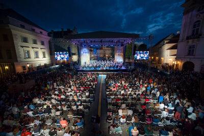 У Пражского Града состоится бесплатный концерт Чешской филармонии