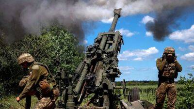 Подоляк рассказал, сколько тяжёлого вооружения нужно Украине для победы