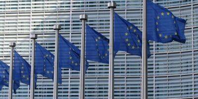 Еврокомиссия будет настаивать на предоставлении Украине статуса страны-кандидата в ЕС — Politico