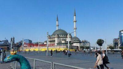 Несмотря на преупреждение о терактах: в Стамбуле остаются тысячи израильтян