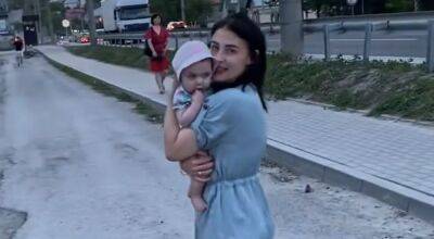 "Давайте помолимся": жена победителя "Голос країни" Сасанчина растрогала кадрами с дочкой