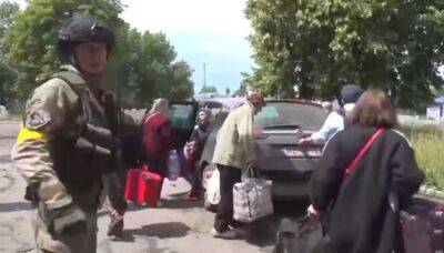 Нарешті хочуть їхати: з Лисичанська та околиць евакуювали ще 70 людей