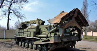 ВСУ уничтожили редкую инженерную машину российской армии (видео)