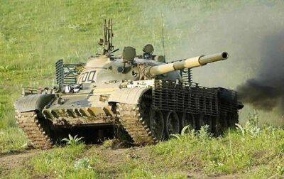 РФ перебрасывает старые танки с Дальнего Востока - Bloomberg