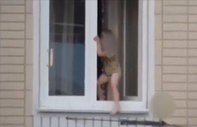 5-летняя девочка выпала из окна пятого этажа в Гомеле: в МЧС просят использовать оконные блокираторы