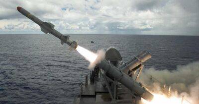 Ракеты Harpoon, снаряды к РСЗО и артиллерии: США объявят новую военную помощь Украине, — СМИ