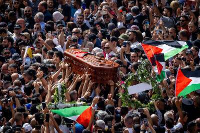 Расследование инцидента на похоронах Ширин Абу-Акле завершено, но возможно будет засекречено