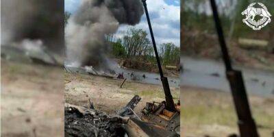 Силы спецопераций подорвали понтонный мост оккупантов в Луганской области — видео