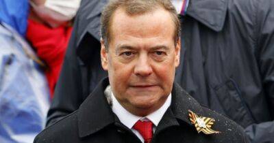 "Поклонники лягушек, ливера и макарон": Медведев хамские прокомментировал приезд лидеров ЕС в Киев