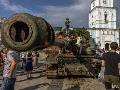 Франция хочет военной победы Украины над Россией с освобождением Крыма - Reuters