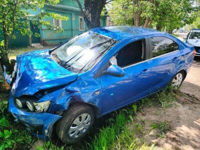 В Твери в ДТП на перекрестке пострадал водитель