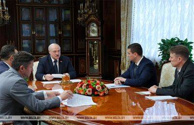 Вступительная кампания и положение дел в здравоохранении: Лукашенко принял с докладом руководителей Минобразования и Минздрава