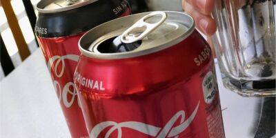 Coca-Cola больше не будет производить и продавать продукцию в России