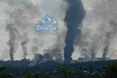 У Донецьку було чутно вибухи: горить військова база окупантів