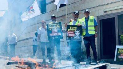 Водители автобусов в Израиле возобновляют забастовку: какие компании отменят рейсы