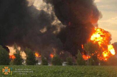 Ракетний удар по нафтобазі на Дніпропетровщині: загинув рятувальник, постраждало 13 людей