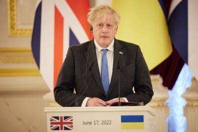 Борис Джонсон призвал готовиться к затяжной войне в Украине