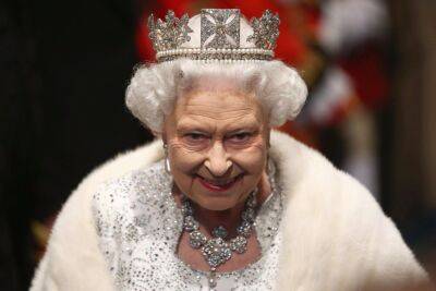 У Британії розпочалися урочистості з нагоди 70-річного ювілею перебування Єлизавети II на престолі