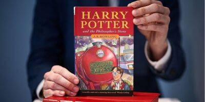С ошибками и автографом автора. На Christie’s продадут редкое первое издание Гарри Поттера