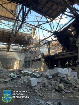 В Харькове под обстрелом оказались склады: произошел пожар (фото)