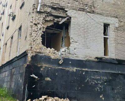 Обстріл міської лікарні у Лисичанську: з'явилося фото наслідків