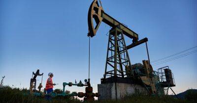 Потерю нефти из РФ хотят компенсировать дополнительной добычей в Саудовской Аравии, — Bloomberg
