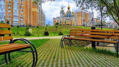 Все парки и скверы Киева проверили на взрывчатку: закрытыми остаются 8 зон