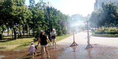 «Что это за лето»: в Украину после жары мчится атмосферный фронт, как и когда изменится погода