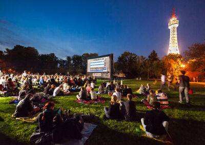 В Праге начнет работу Kinobus – бесплатный кинотеатр под открытым небом