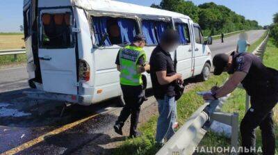В Одесской области маршрутка с пассажирами попала в ДТП, есть пострадавшие