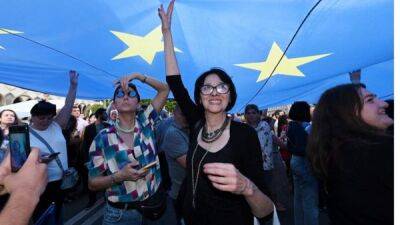 «Домой в Европу!» В Тбилиси прошла масштабная акция в поддержку европейской интеграции Грузии