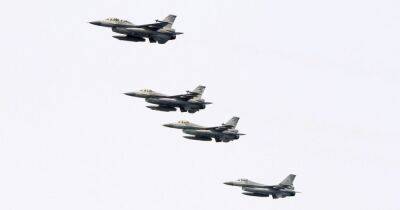 Началось? Почти три десятка самолетов Китая без предупреждения вошли в зону действия ПВО Тайваня