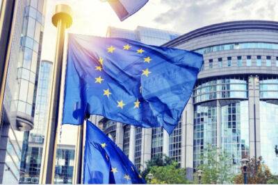 Bloomberg: Украина получит статус кандидата на членство в ЕС уже на этой неделе
