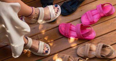 Топ-5 идей модной летней обуви на низком ходу - focus.ua - Украина