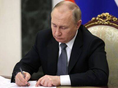 Путин подписал указ, предполагающий выплату валютного долга России в рублях