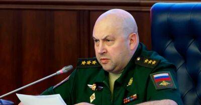 В РФ назвали имена командующих войсками в Украине