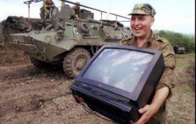 "Мій телевізор це - крапля в морі": окупант розповів, як їхні командири мародерять в Україні