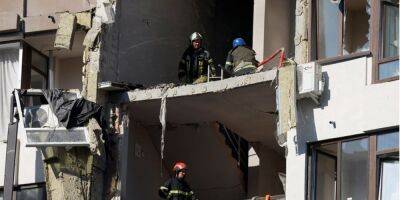 Спасательные работы продолжаются. Выросло количество пострадавших из-за ракетного удара по Киеву — Кличко